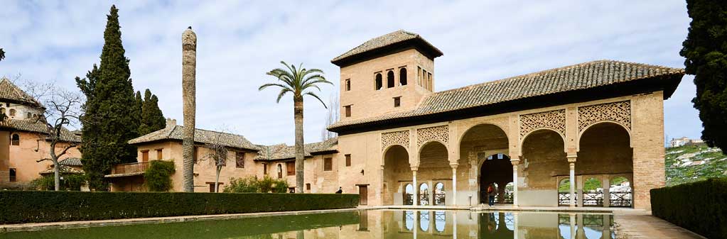 WASHINGTON IRVING, A HONOR GUEST IN THE ALHAMBRA
